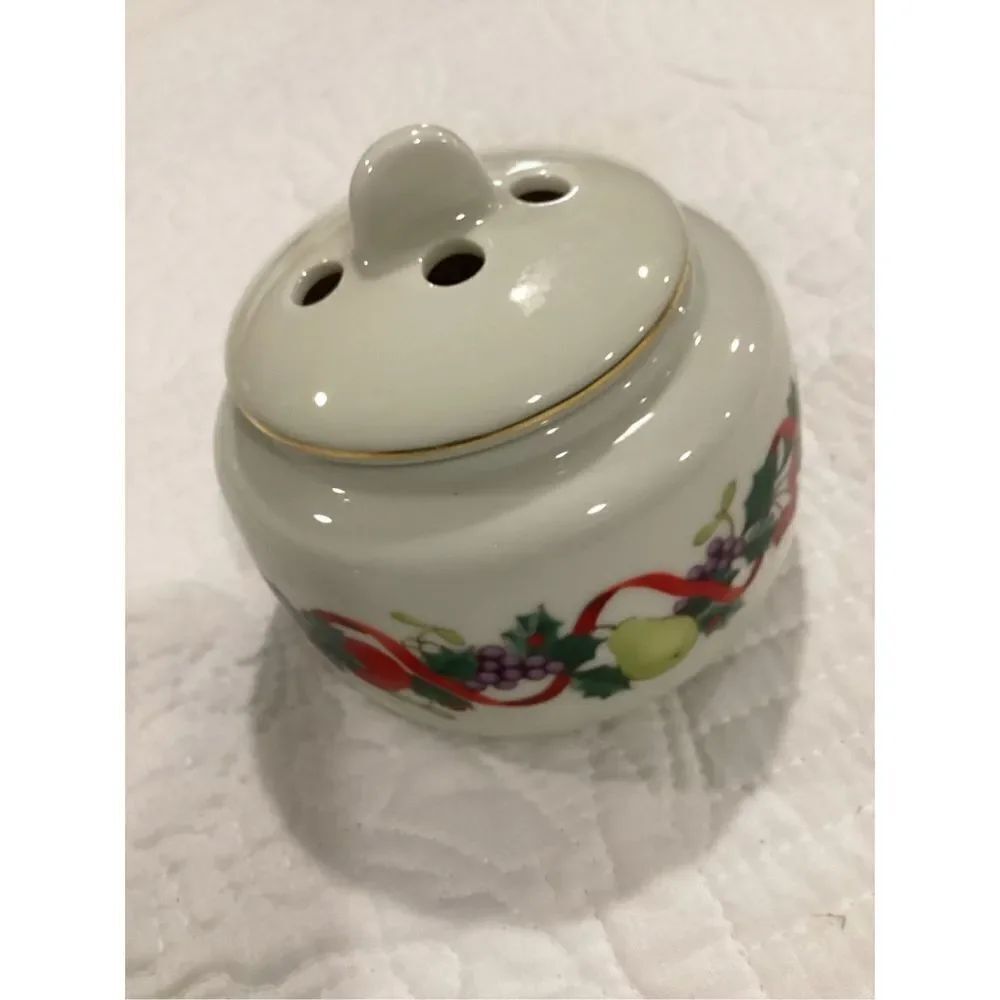 Vintage Rare Fruit Trim Potpourri Dish Made in Japan